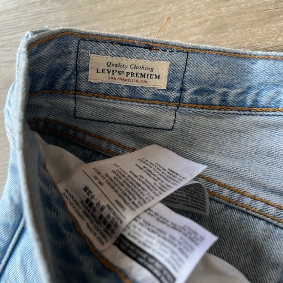 Levi’s woman’s premium 501 original denim shorts - Picture 10 of 12